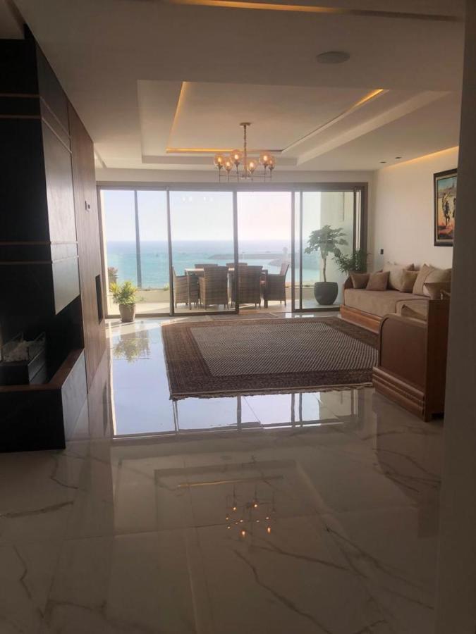 New Luxury Sea View Appartement