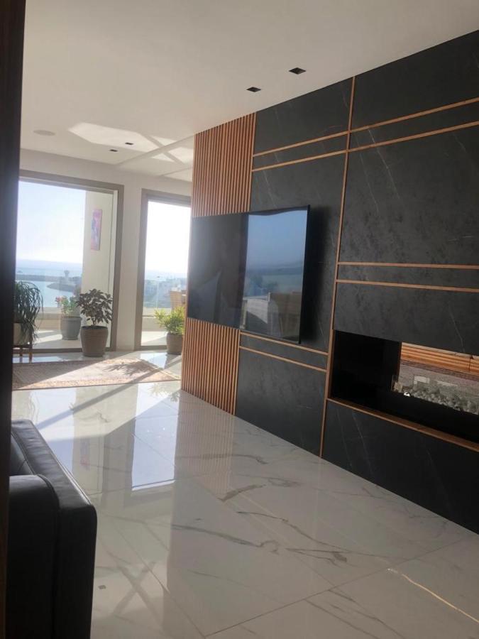 New Luxury Sea View Appartement *